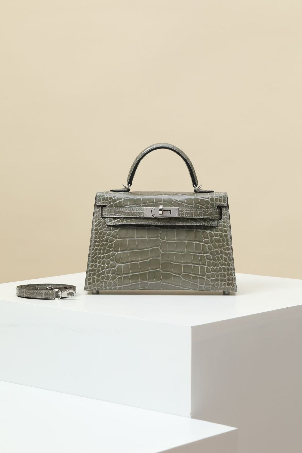 Crocodile skin Mini Kelly #81 Gris Tourterelle
