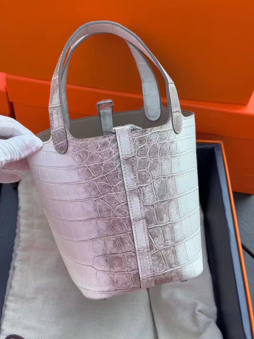 Hermes Crocodile skin Himalayan Picotin 18-22cm
