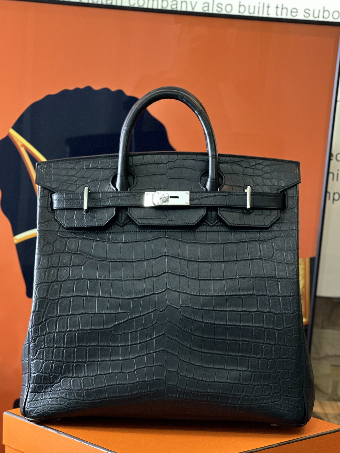 Crocodile skin #89 Noir HAC 40-50CM