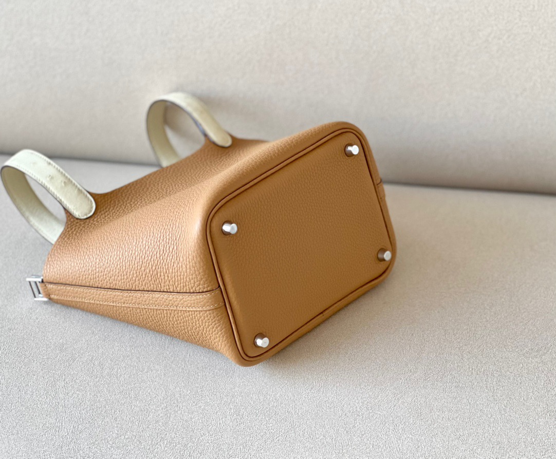 Hermes Picotin Ostrich skin with Togo #0M Chai18-22cm