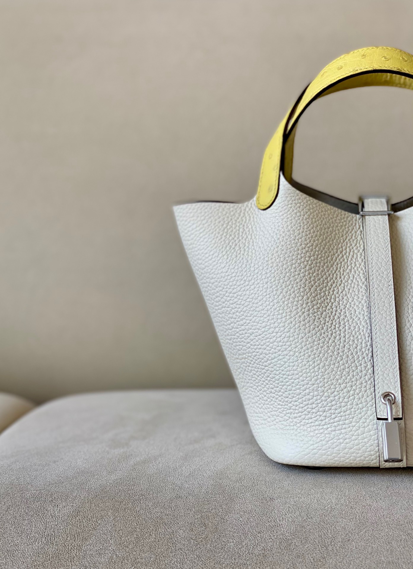 Hermes Picotin Ostrich skin with Togo #10 Craie 18-22cm