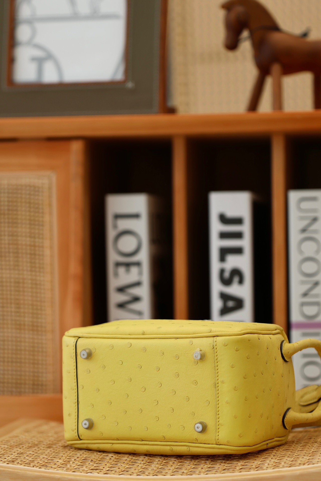 Ostrich skin Hermes Lindy #1Z Jaune de naples19-26cm