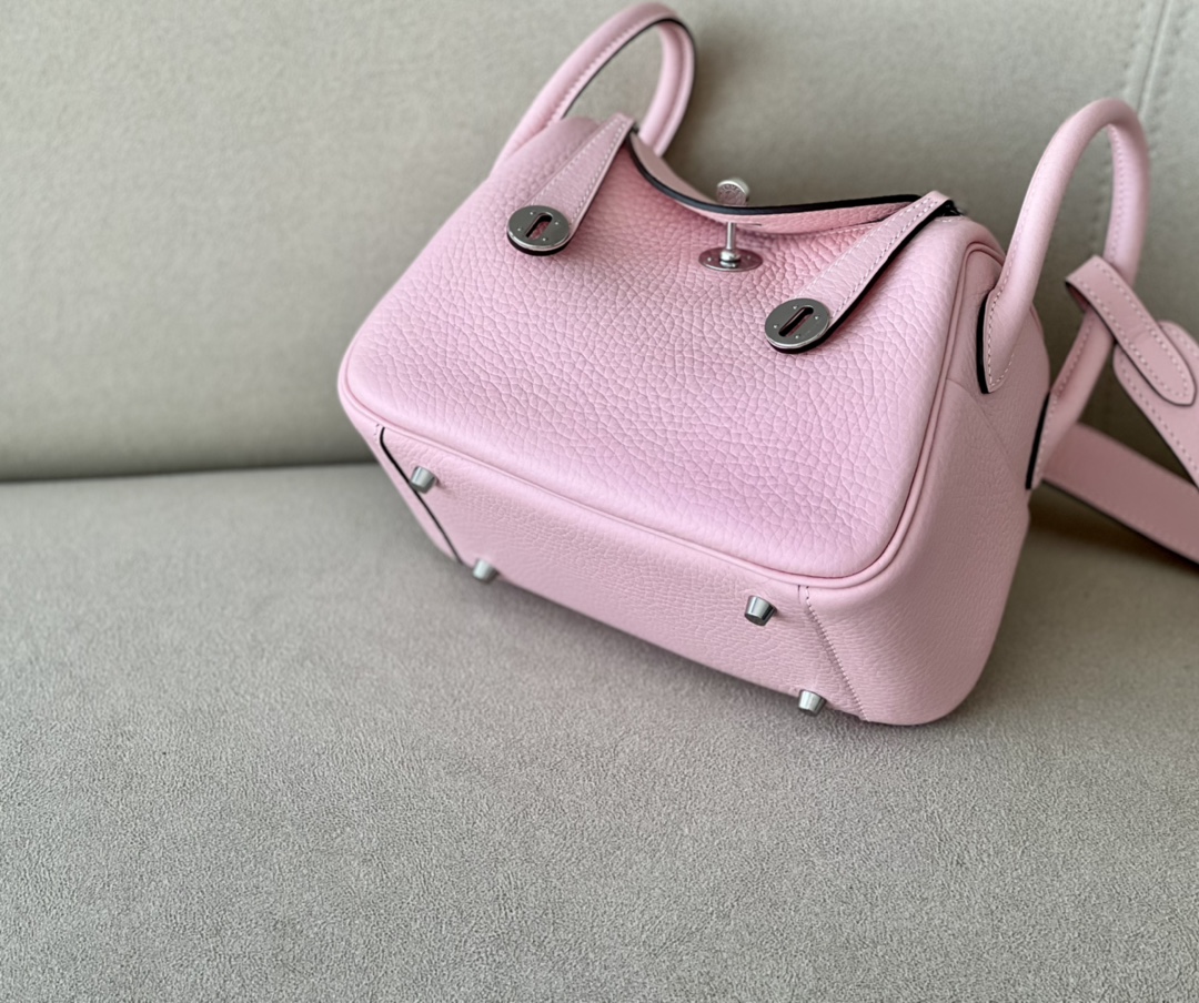Hermes Lindy #3Q Rose Sakura 19-26cm Togo