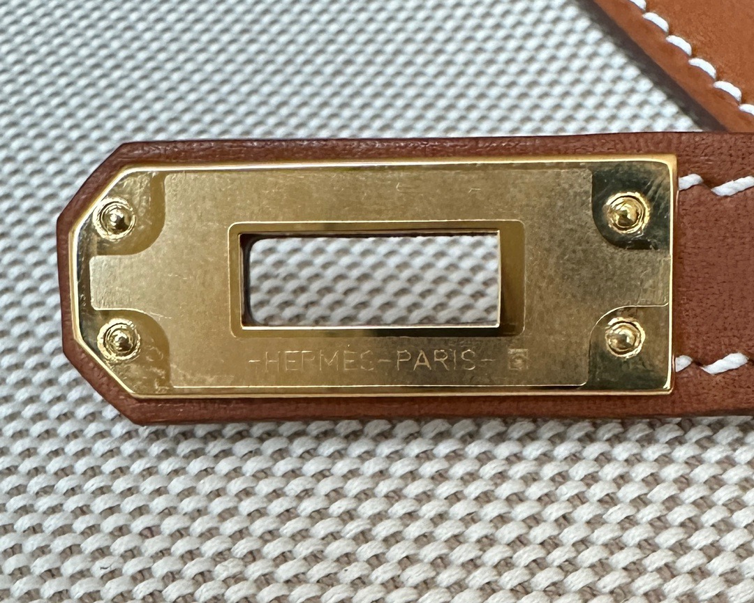 Hermes Canvas with Barenia leather #37 Gold 30cm