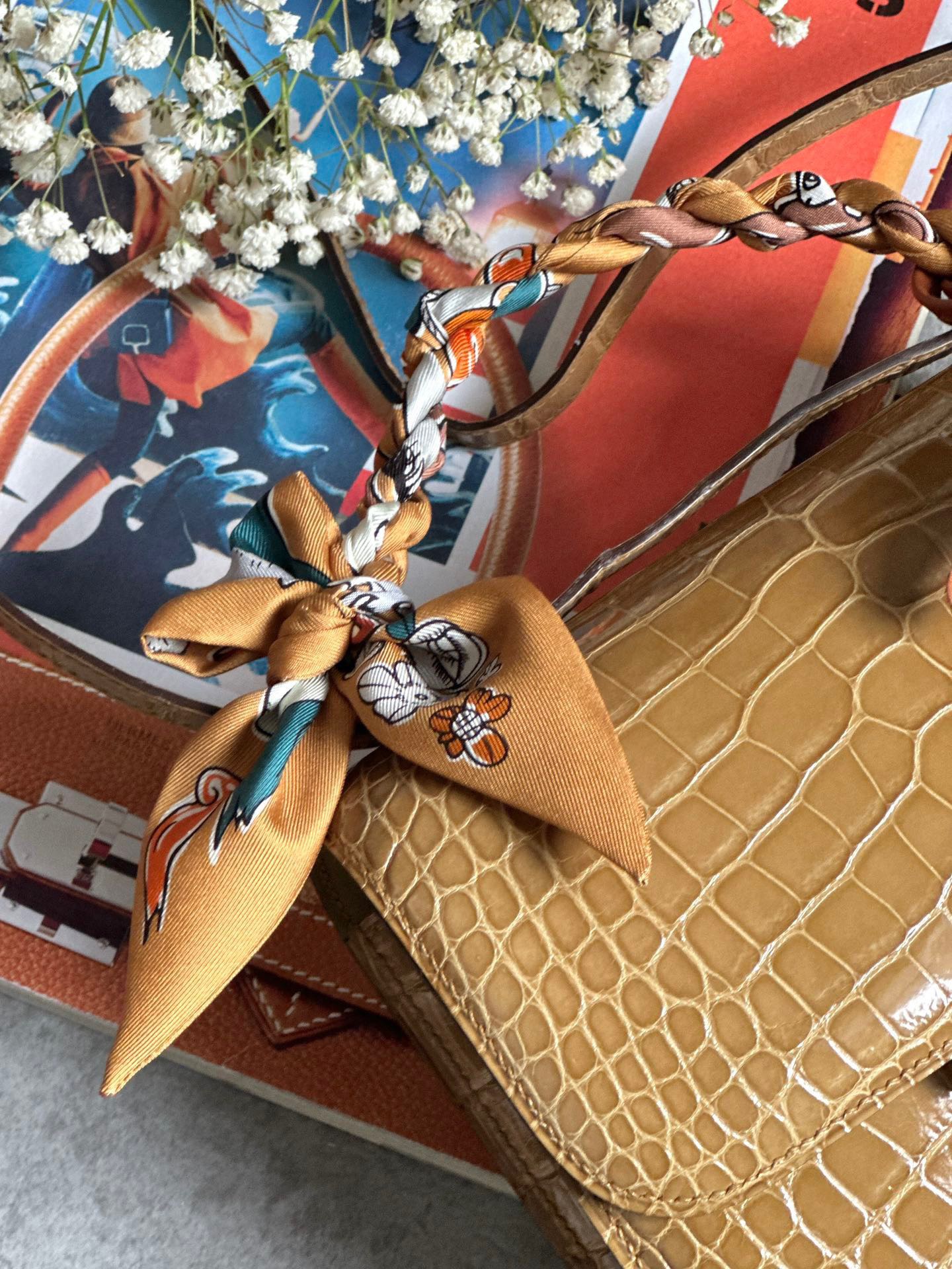 Crocodile skin Constance  #0M Chai 19-24cm