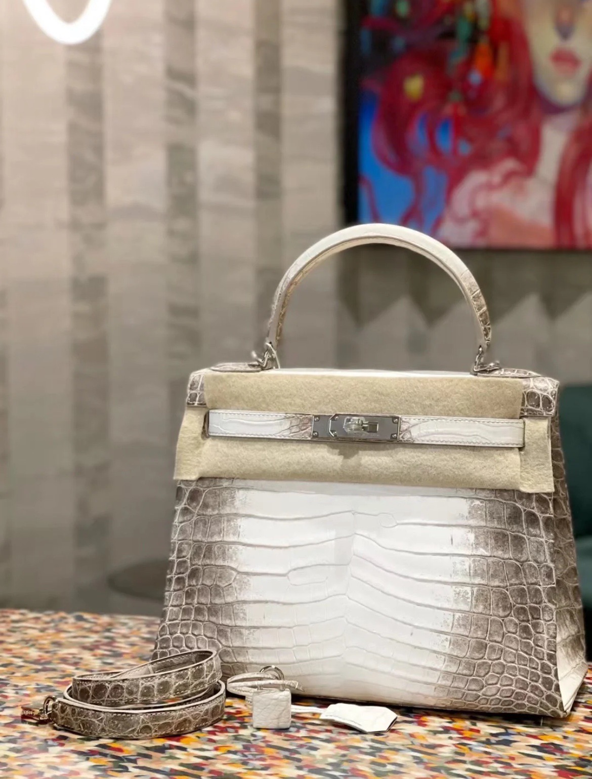 Crocodile skin Himalayan  25-28cm Sellier