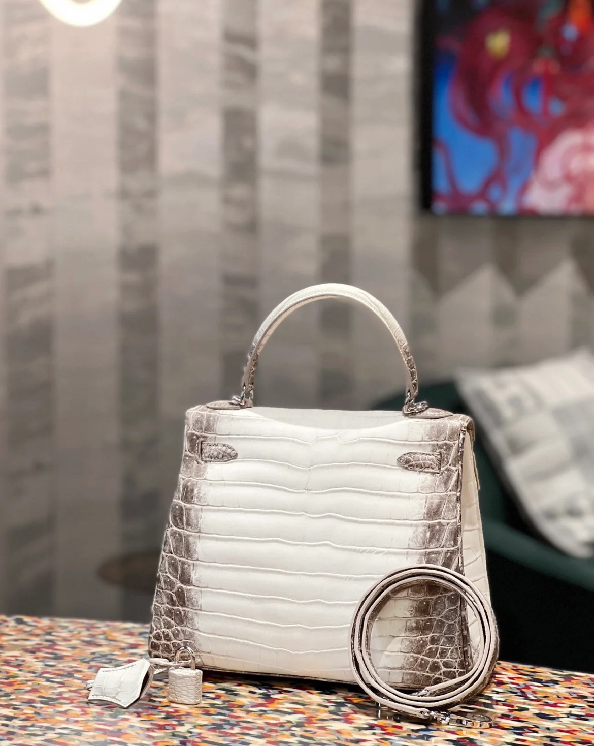 Crocodile skin Himalayan  25-28cm Sellier