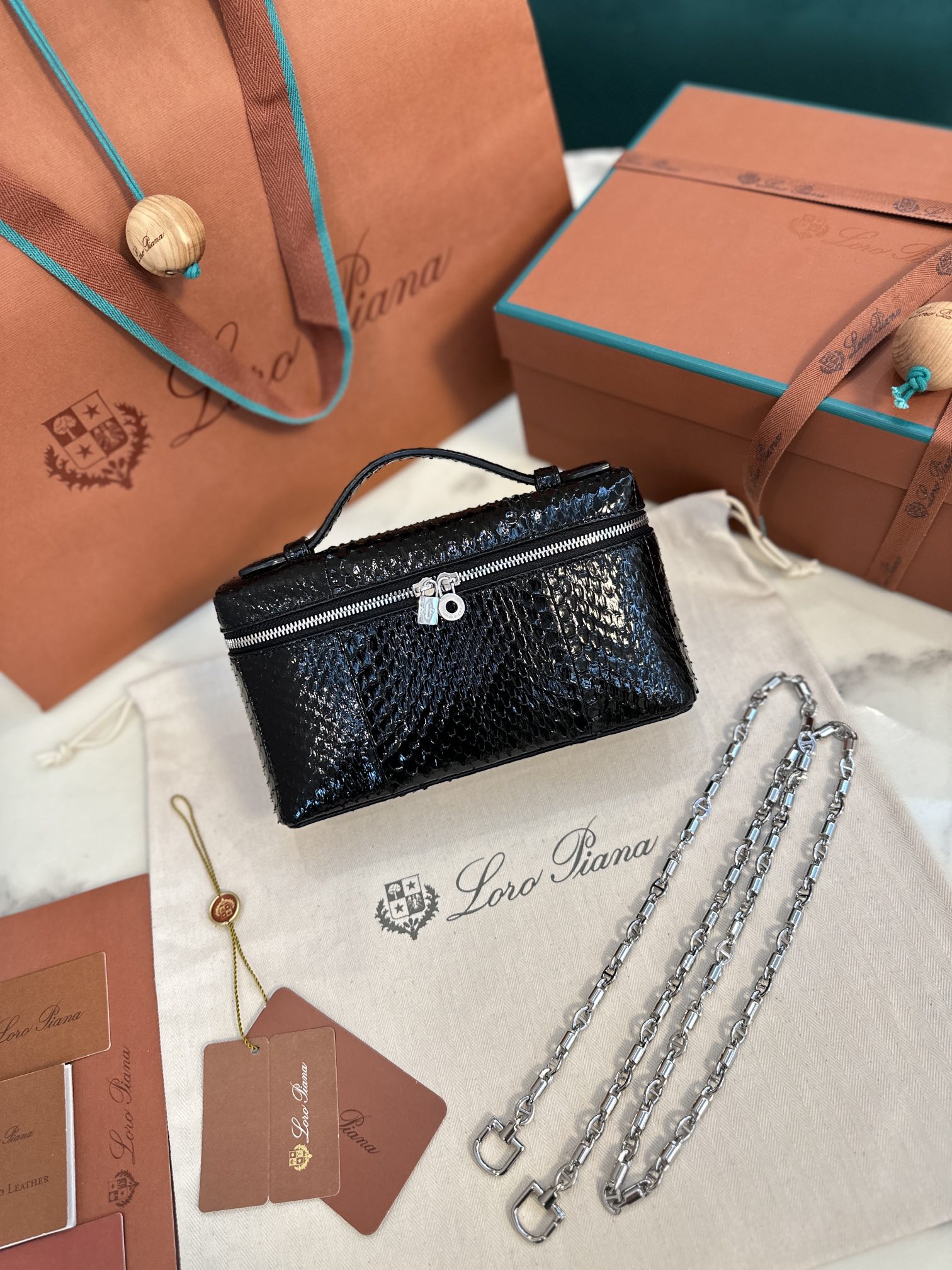 Loro Piana Extra pocket 19 snakeskin