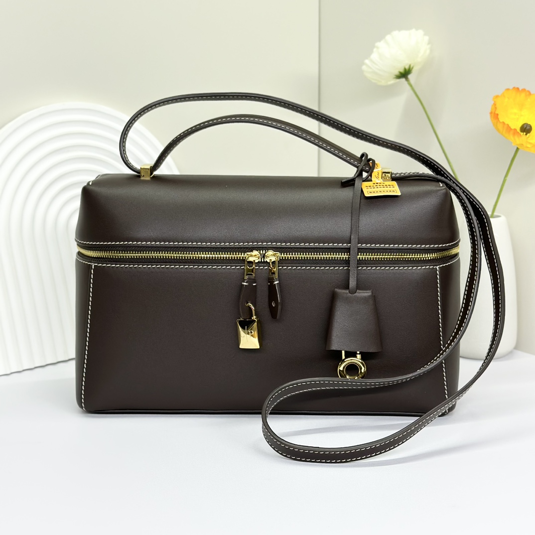 Loro Piana Extra Poket L19 cowhide