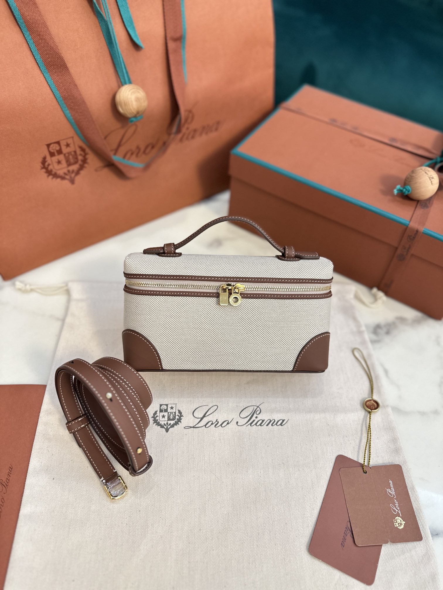 Loro Piana Extra Poket L19 Canvas + cowhide