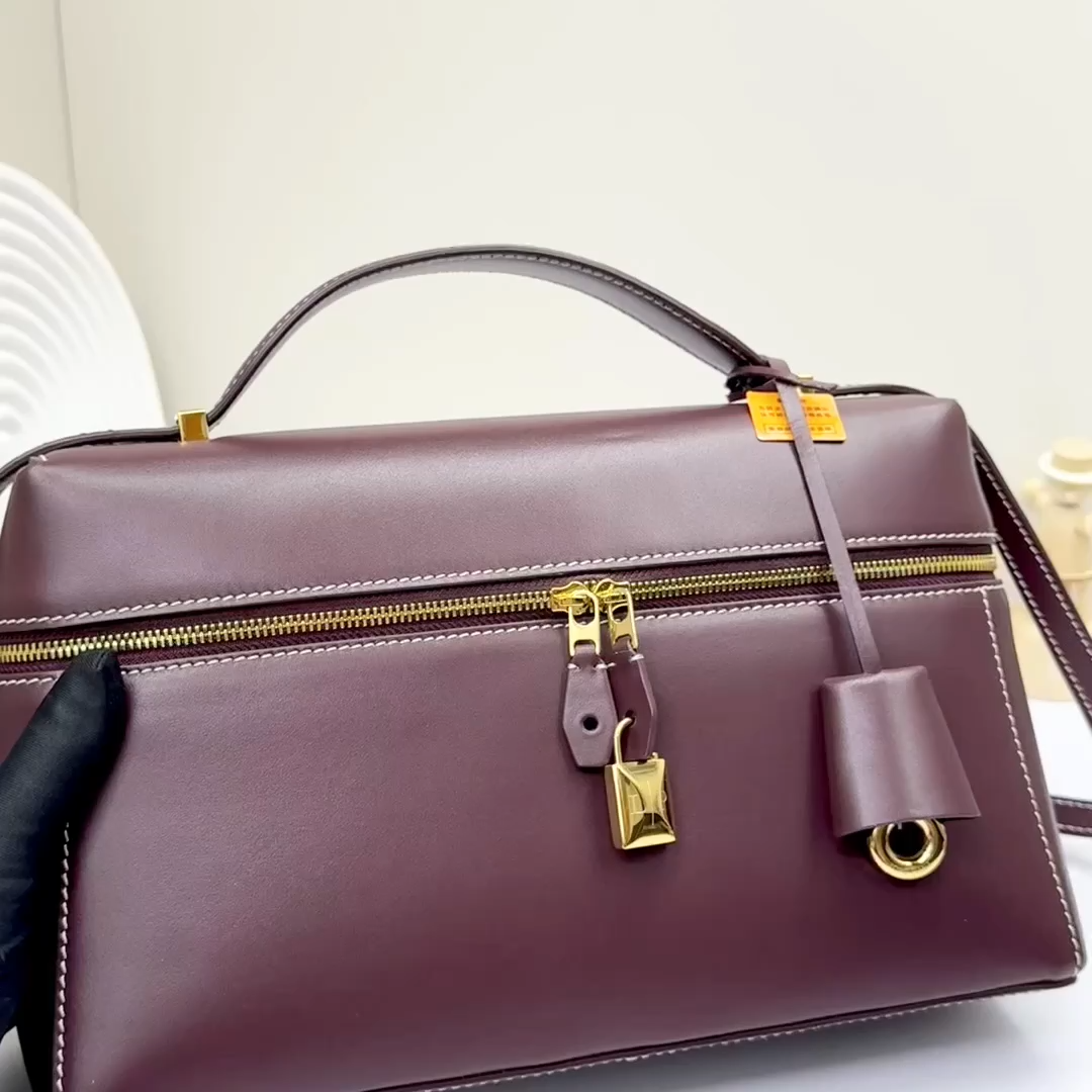 Loro Piana Extra Poket L19 cowhide