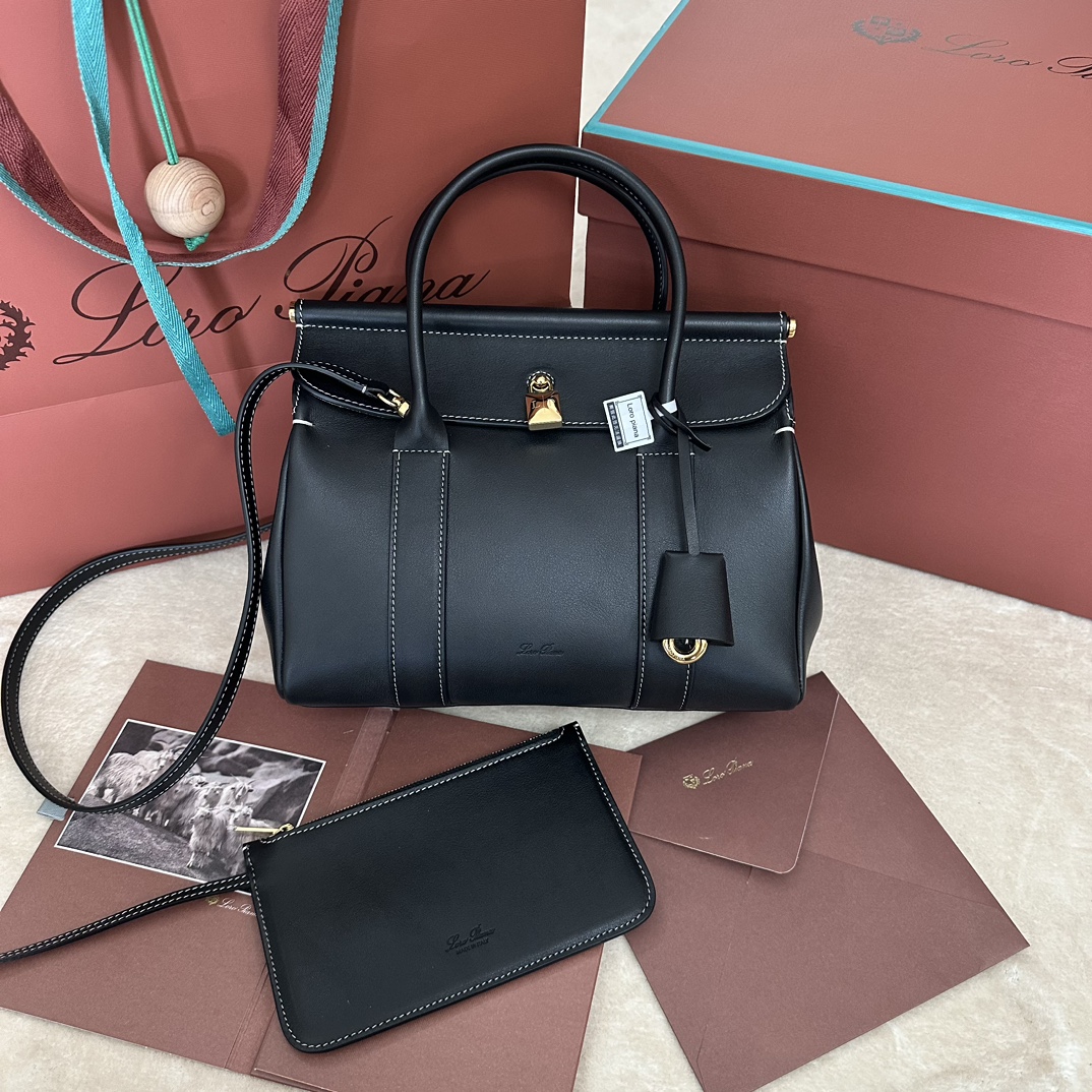 Loro PianaLoro piana Loom L25-L32 cmcowhide