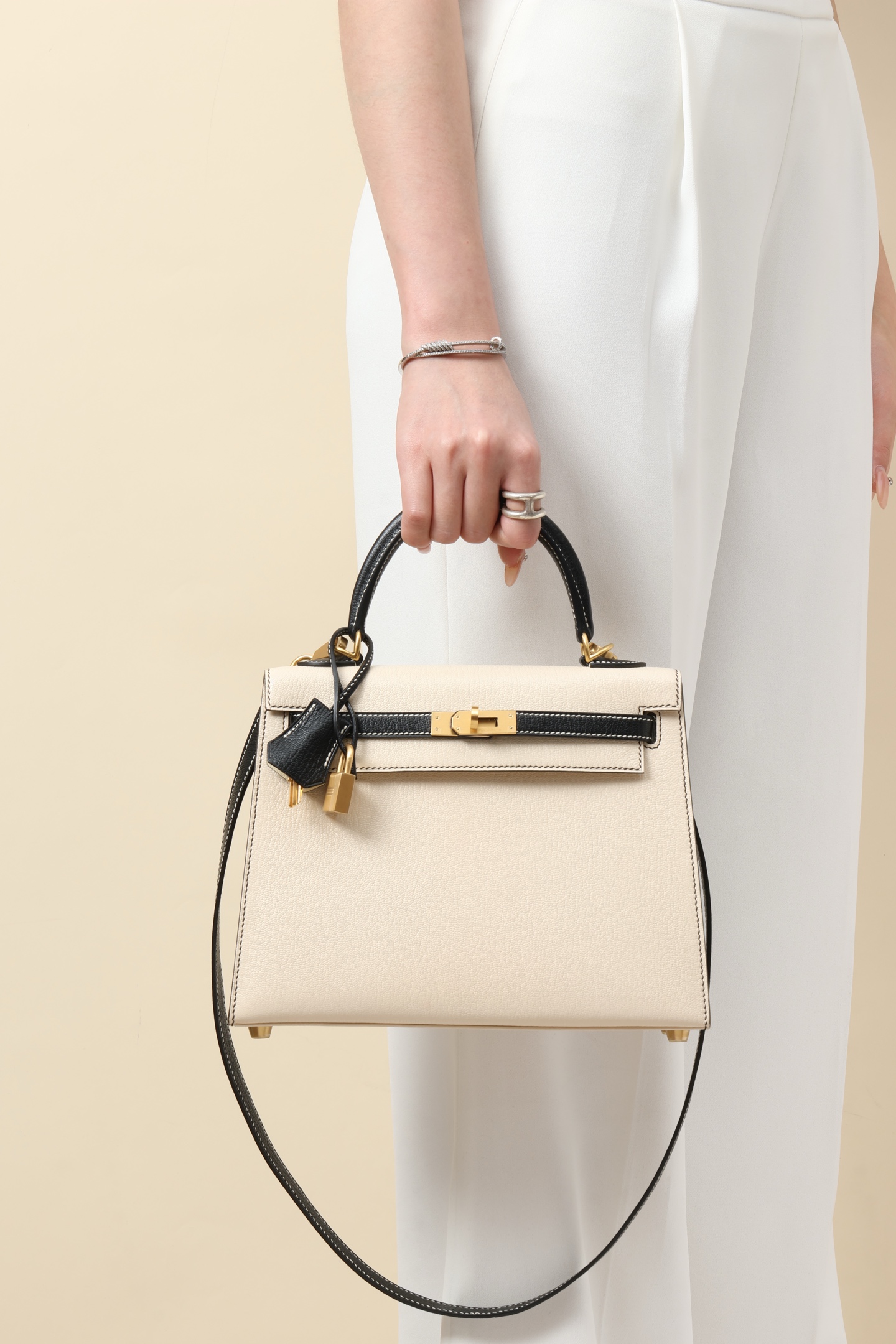 Hermes Kelly 25-28cm  Color blocking Goatskin