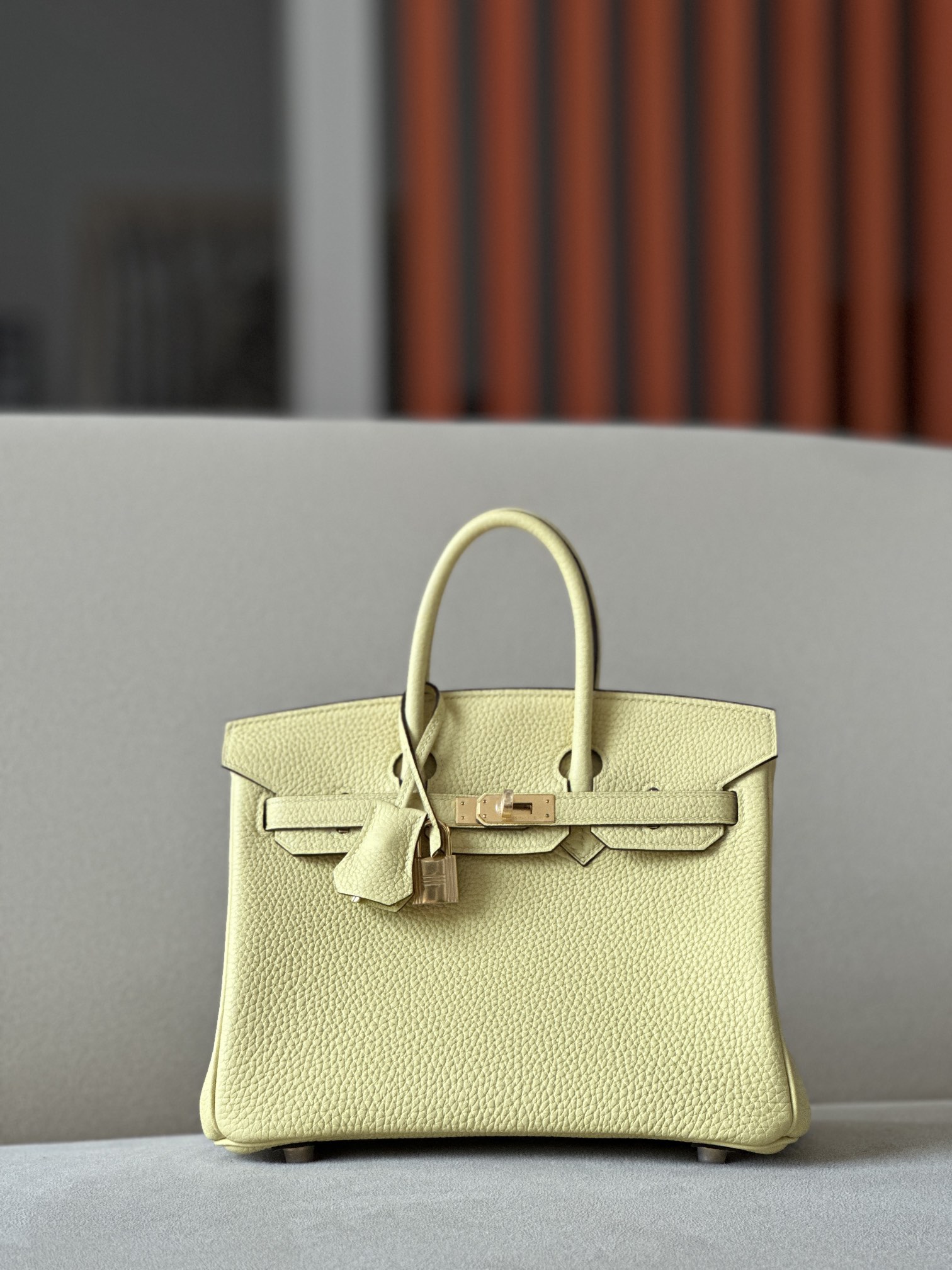 Hermes Birkin ##1Z Jaune poussin 25-35cm TOGO