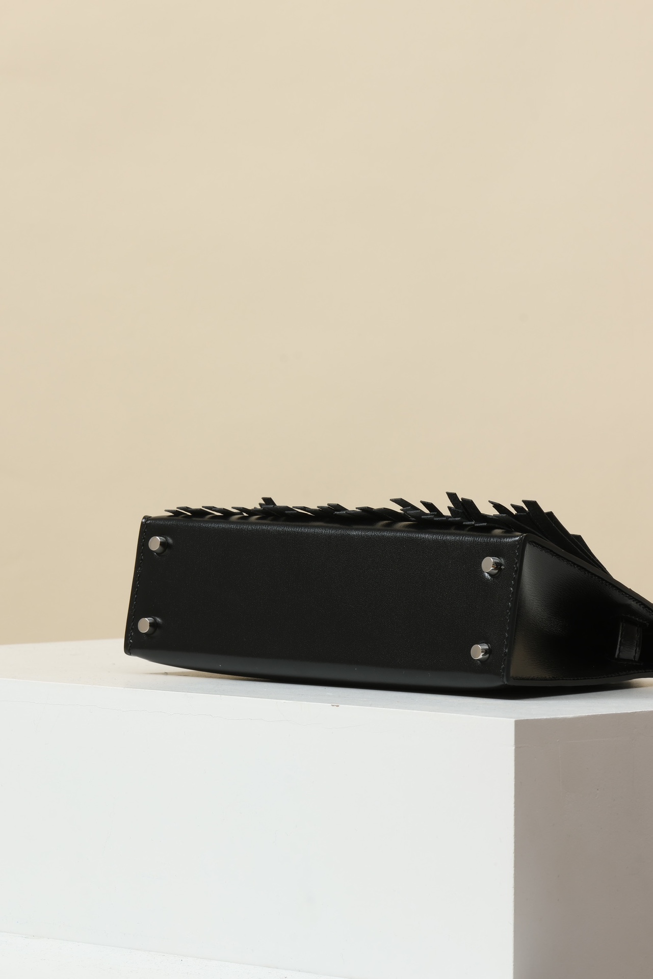 Hermes Tadelakt Kelly #89 Nolr  Cyclamen 25cm