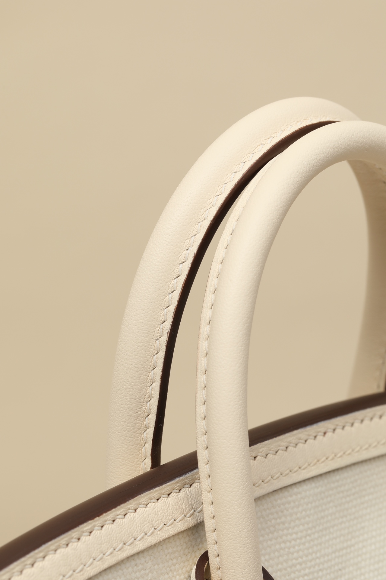 Hermes Cargo #10 Craie Canvas with Swift 25cm