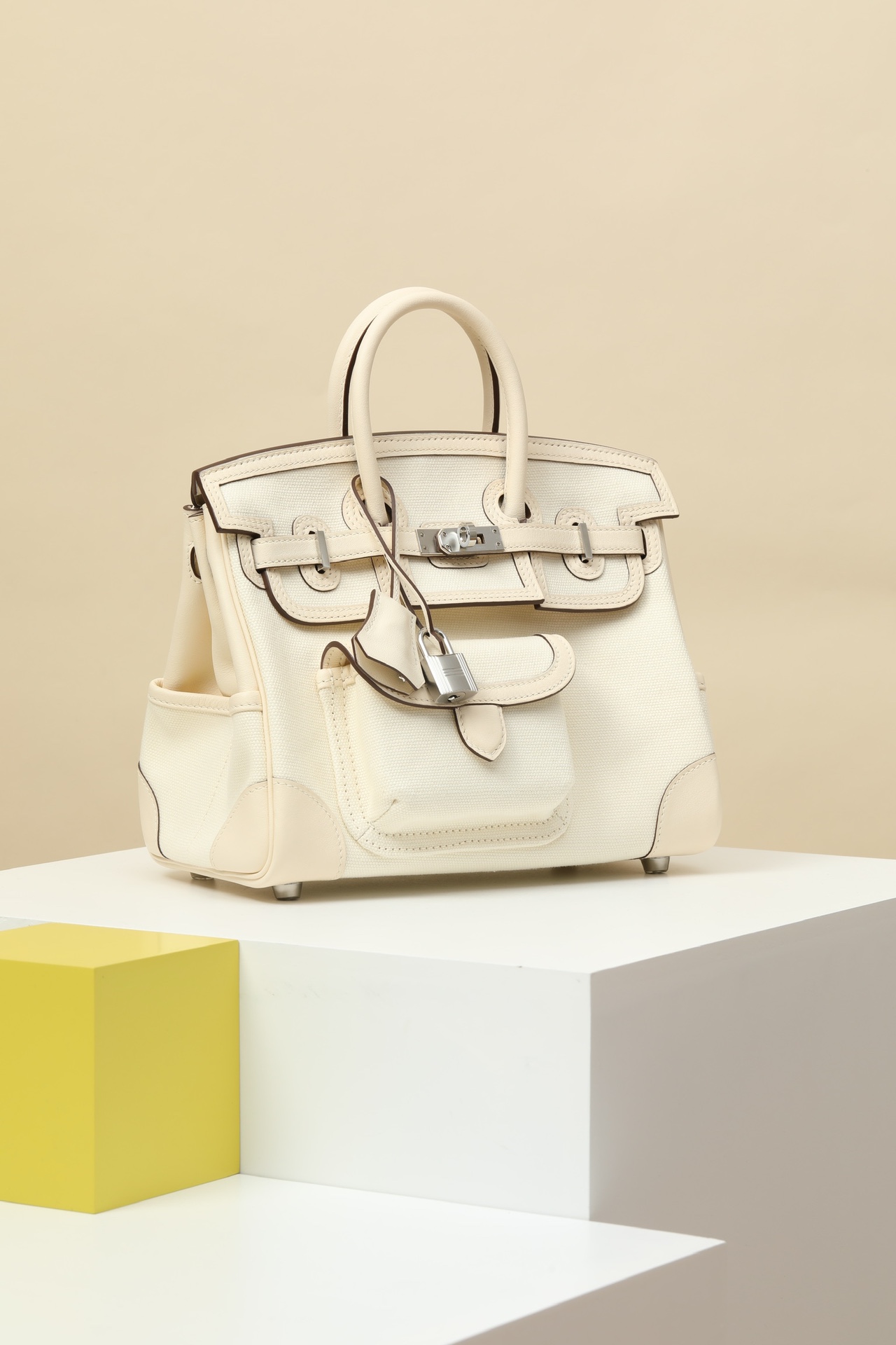 Hermes Cargo #10 Craie Canvas with Swift 25cm