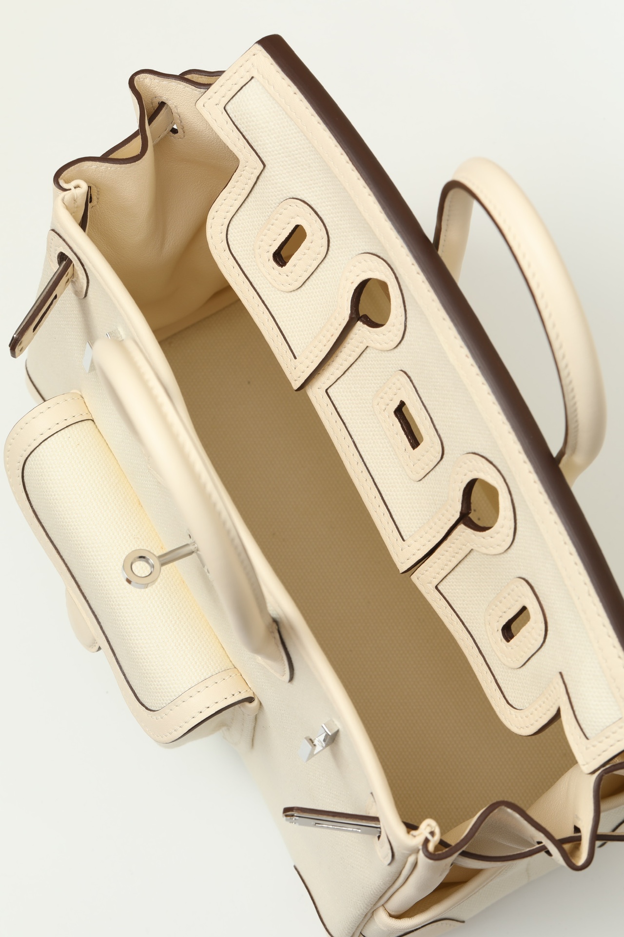 Hermes Cargo #10 Craie Canvas with Swift 25cm