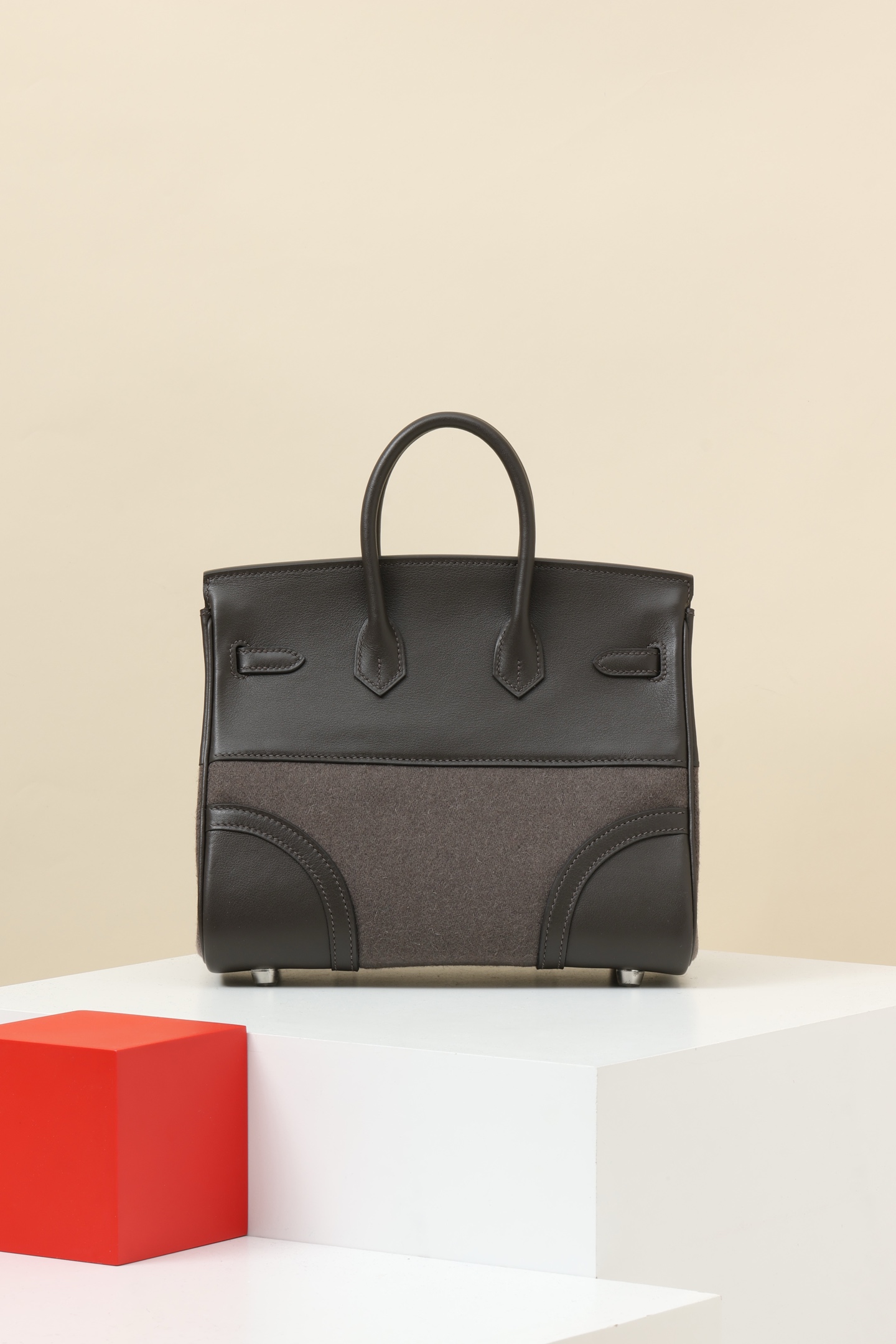 Hermes Wool felt with Swift leather #45 MArron 30cm