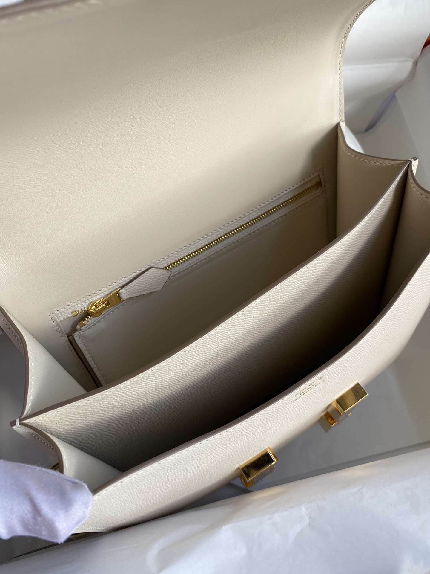 Hermes Constance #10 Craie 19-24cm Epsom