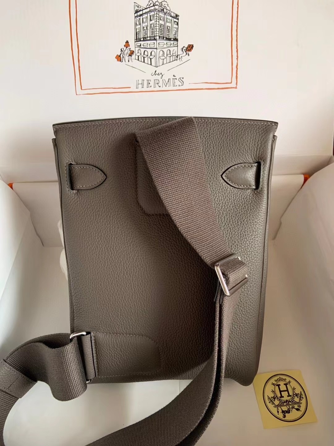 Hermes HAC a dos #18 Etoupe Togo 26cm