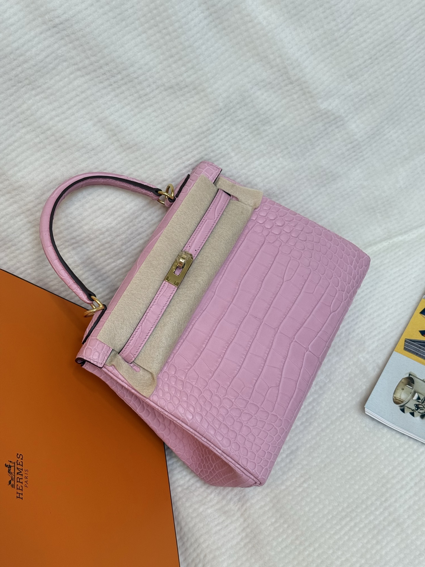 Crocodile leather #5P Pink Kelly 25-32cm