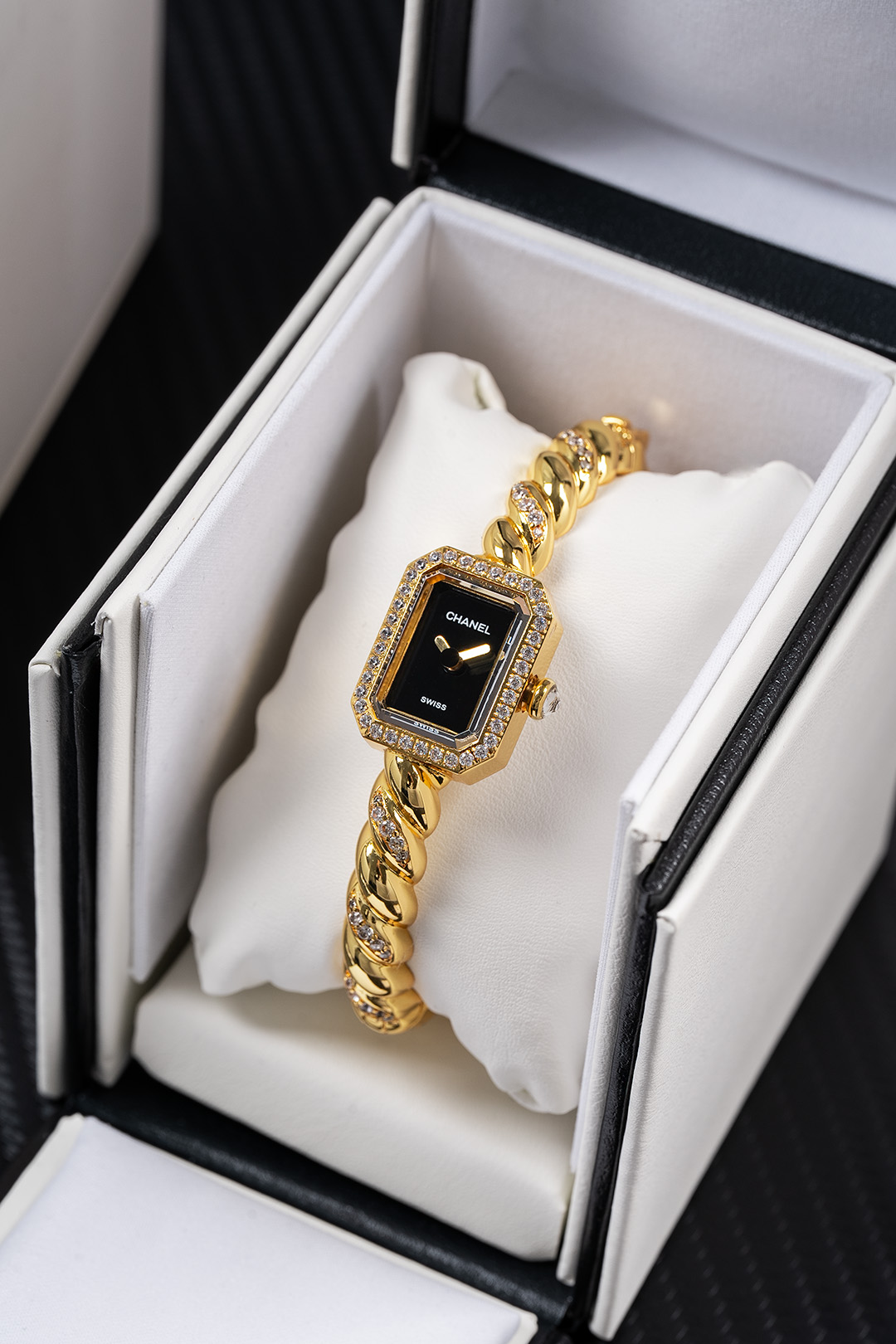 Cha Première Galon Watch