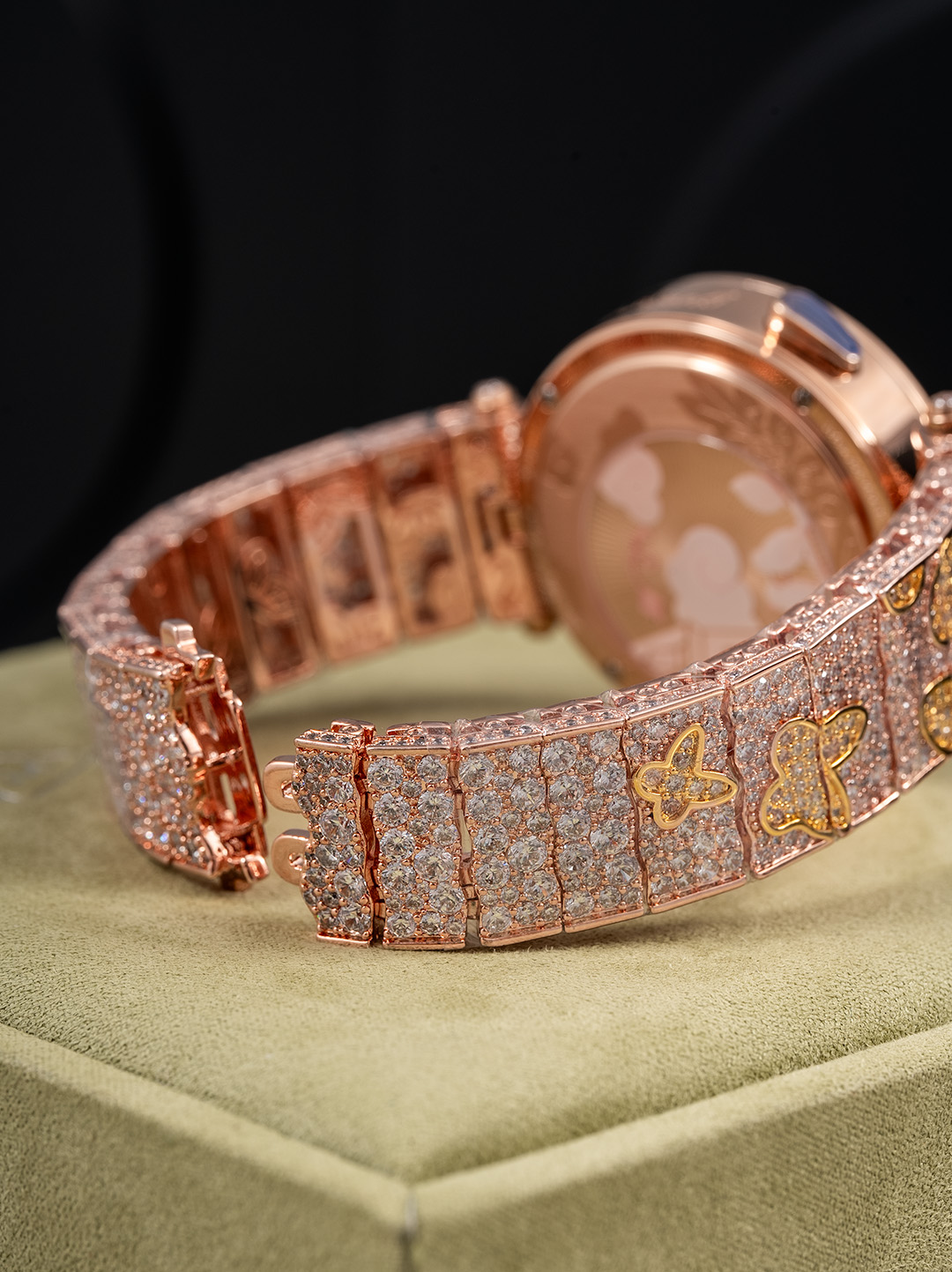 Van Cleef & Arpels Pont des Amoureux Watch