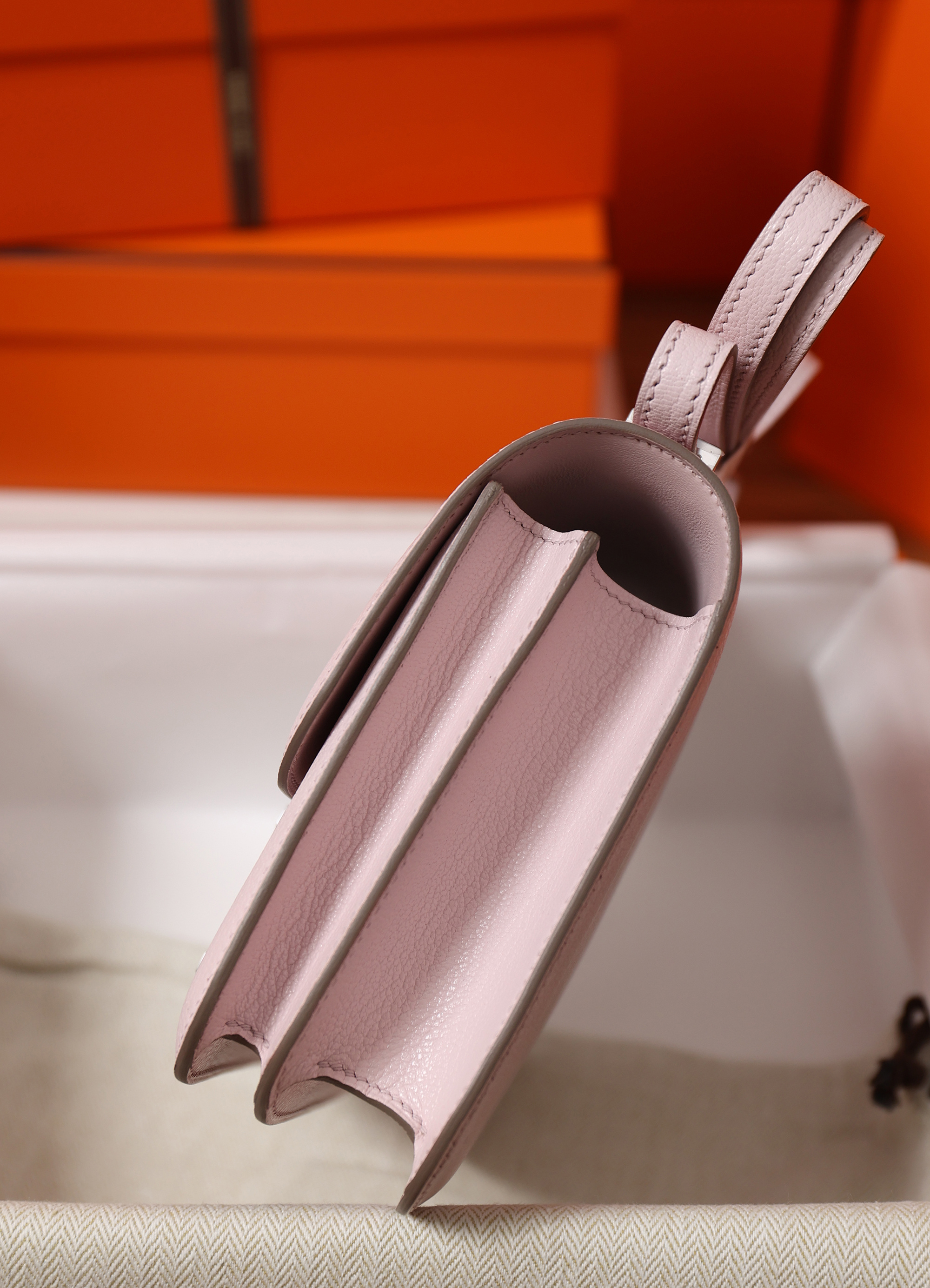 Hermes Constance #09 Mauve pale Goat 19-24cm