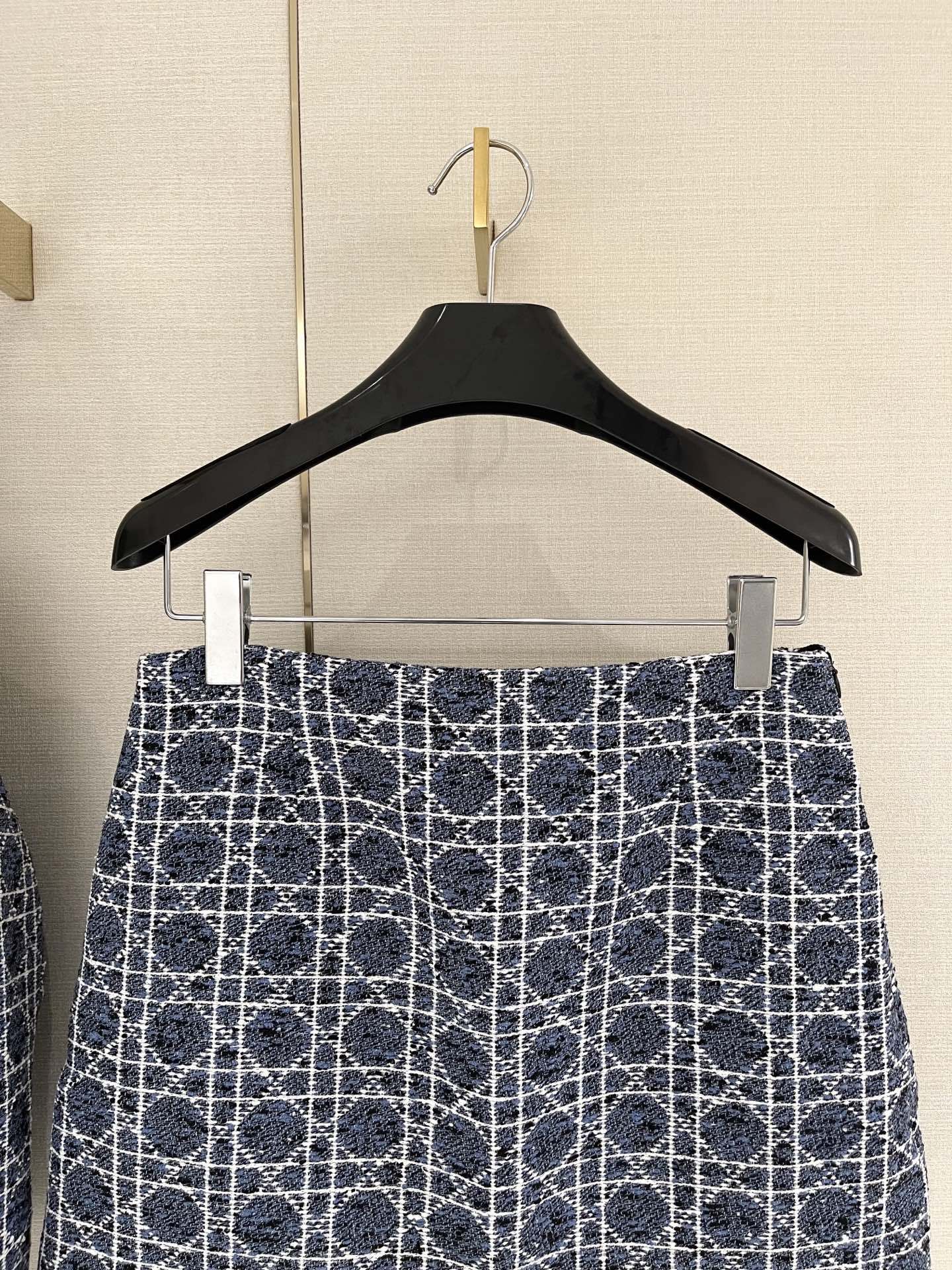 Di*r 25 Tengge Pattern Suit