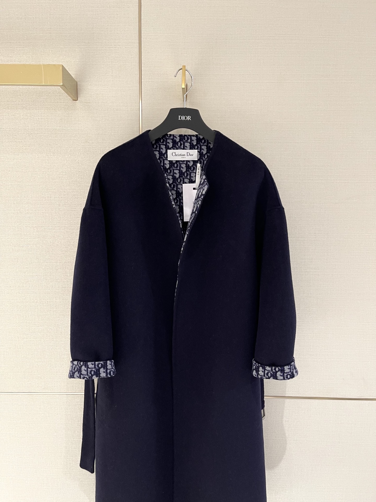 DR Wool blend coat (with belt)