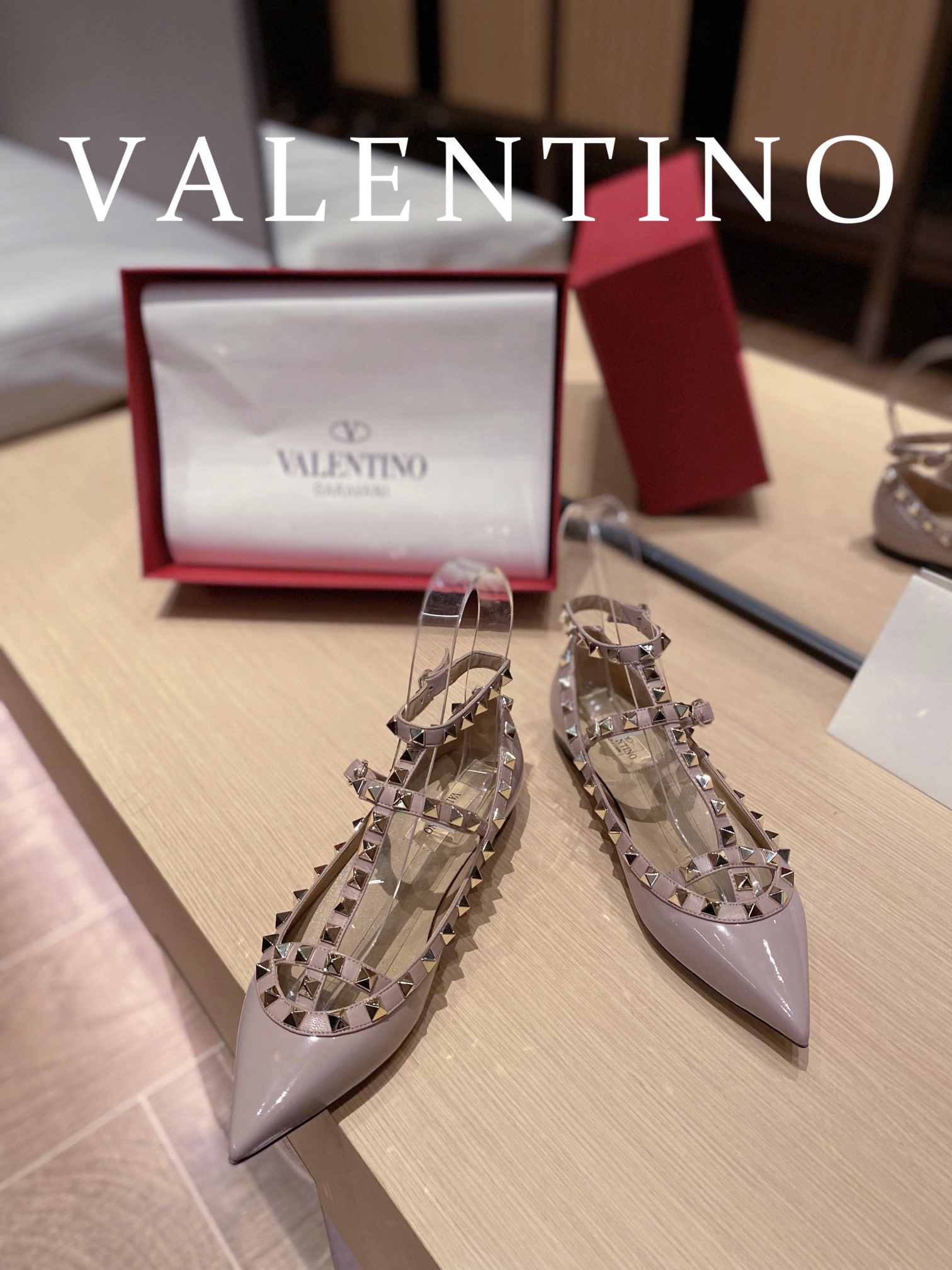 Valentino Flat shoes