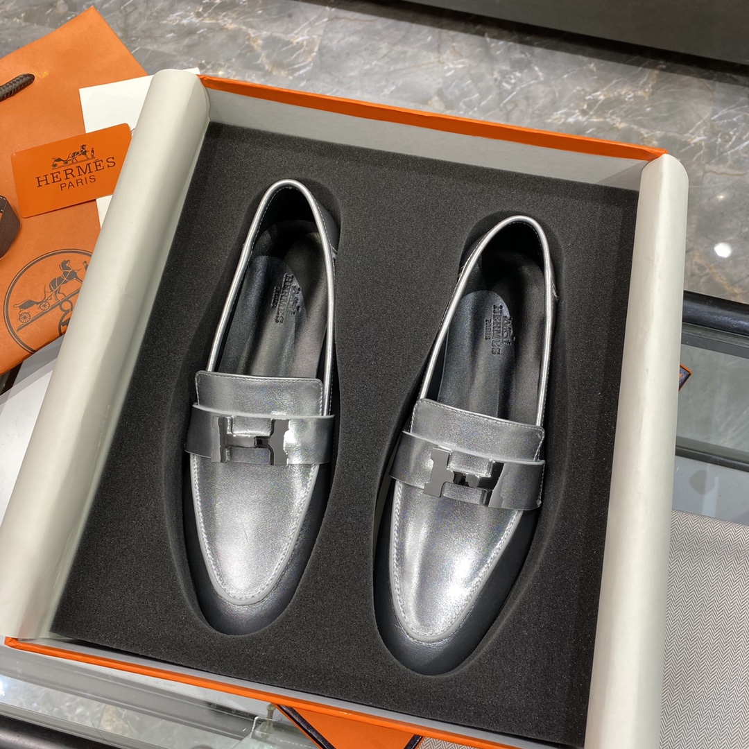 Hermes Flat shoes