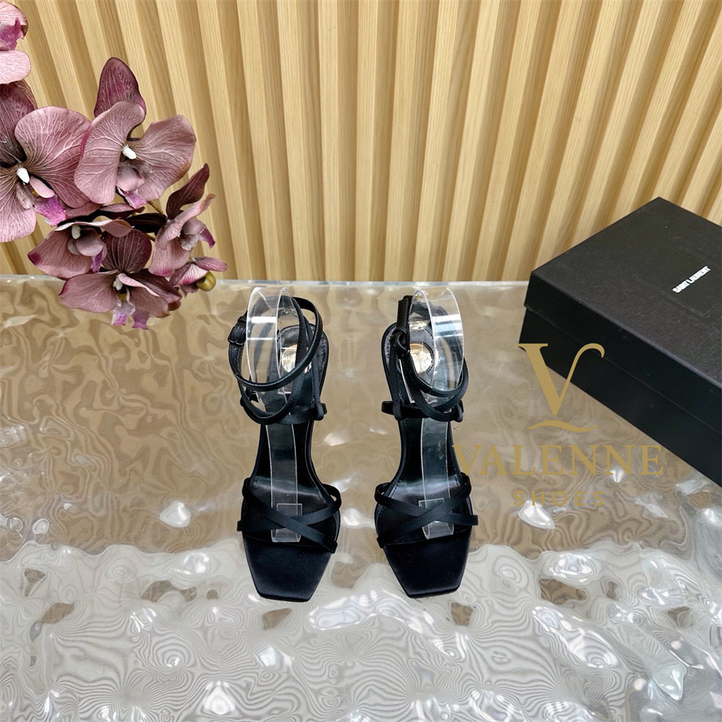 YSL Yves Saint Laurent high heels