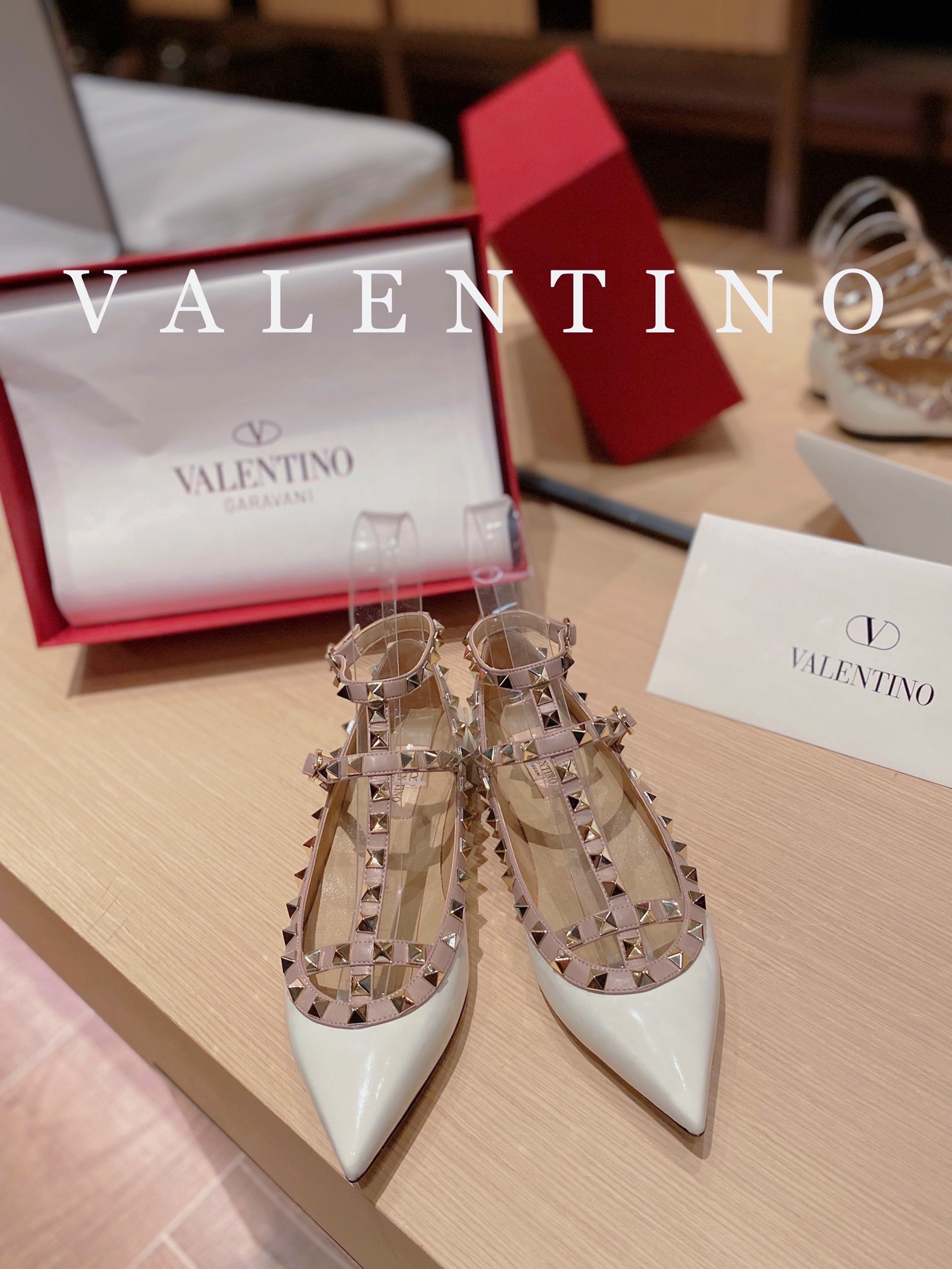 Valentino Flat shoes