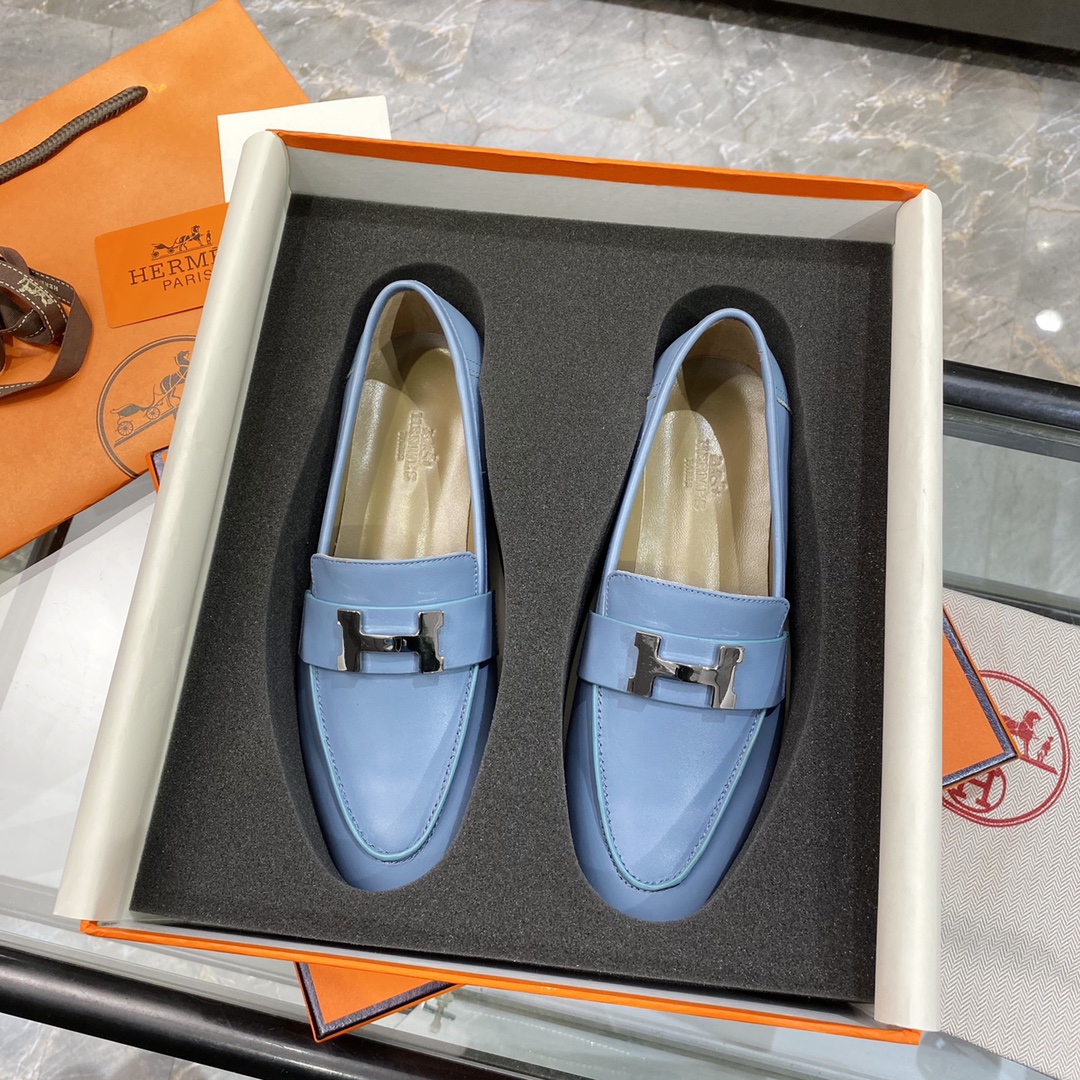 Hermes Flat shoes