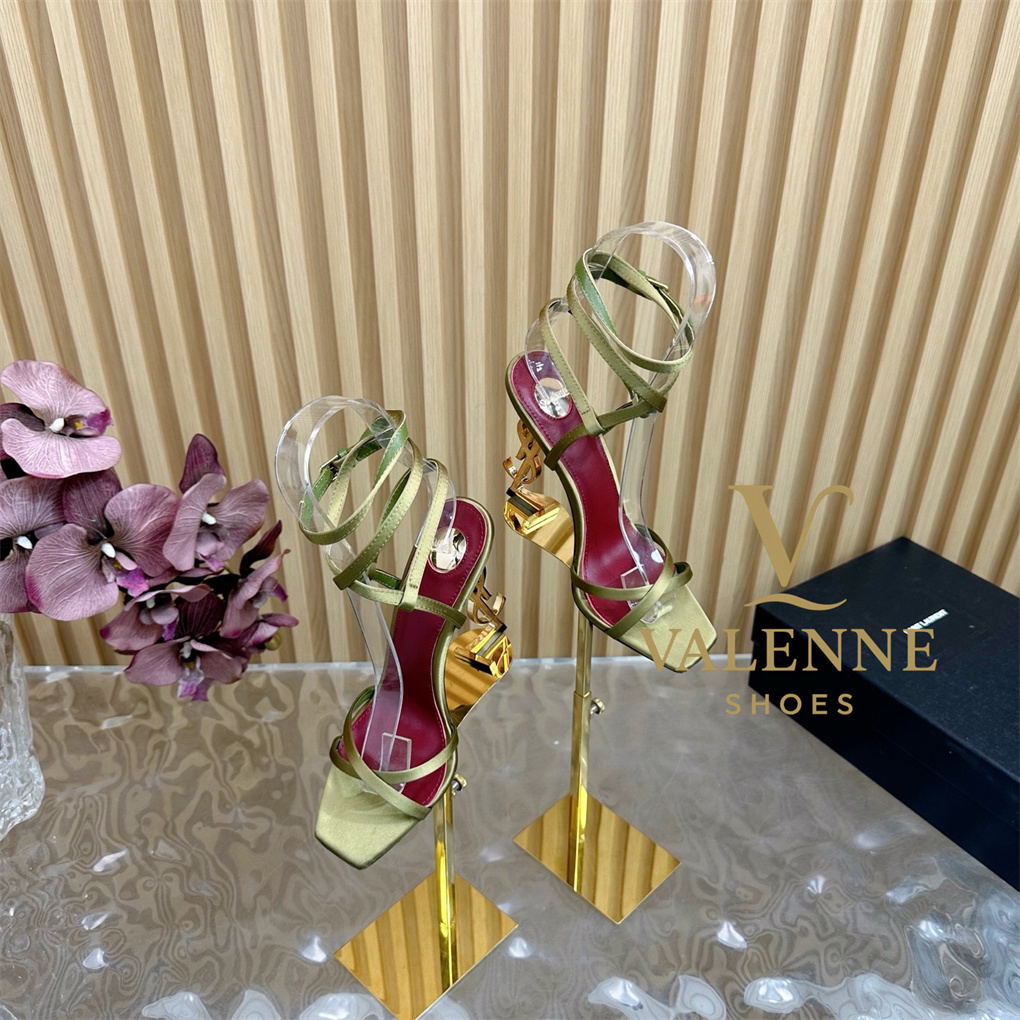 YSL Yves Saint Laurent high heels