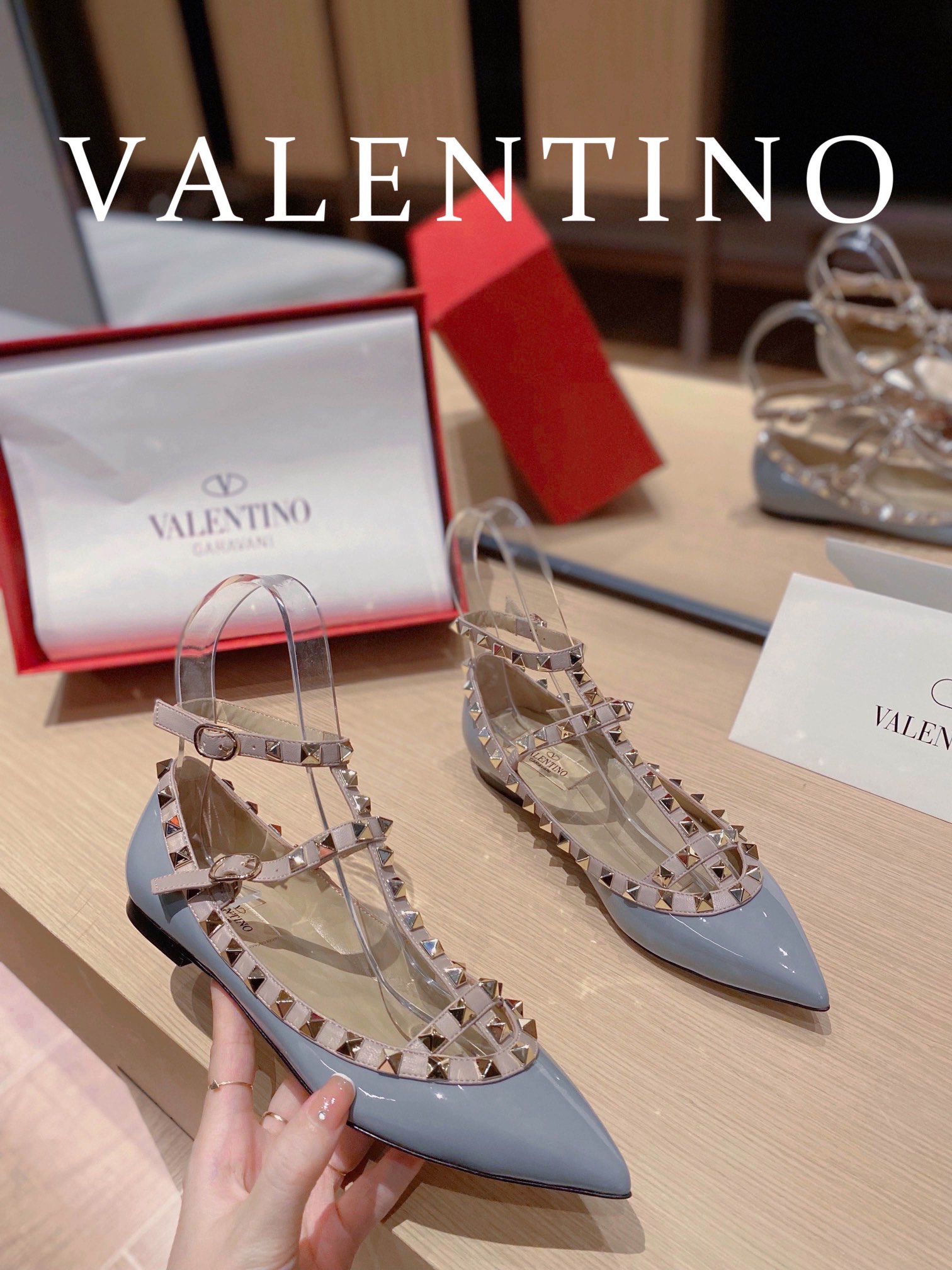 Valentino Flat shoes