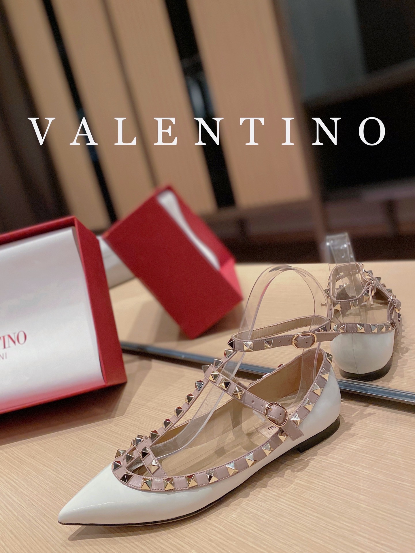 Valentino Flat shoes