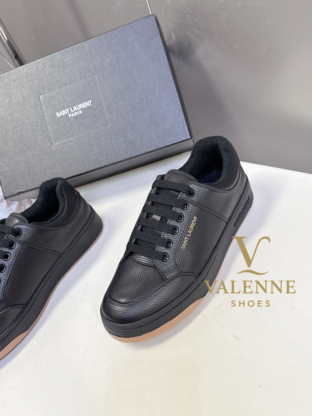 YSL Flat Casual Shoes Yves Saint Laurent