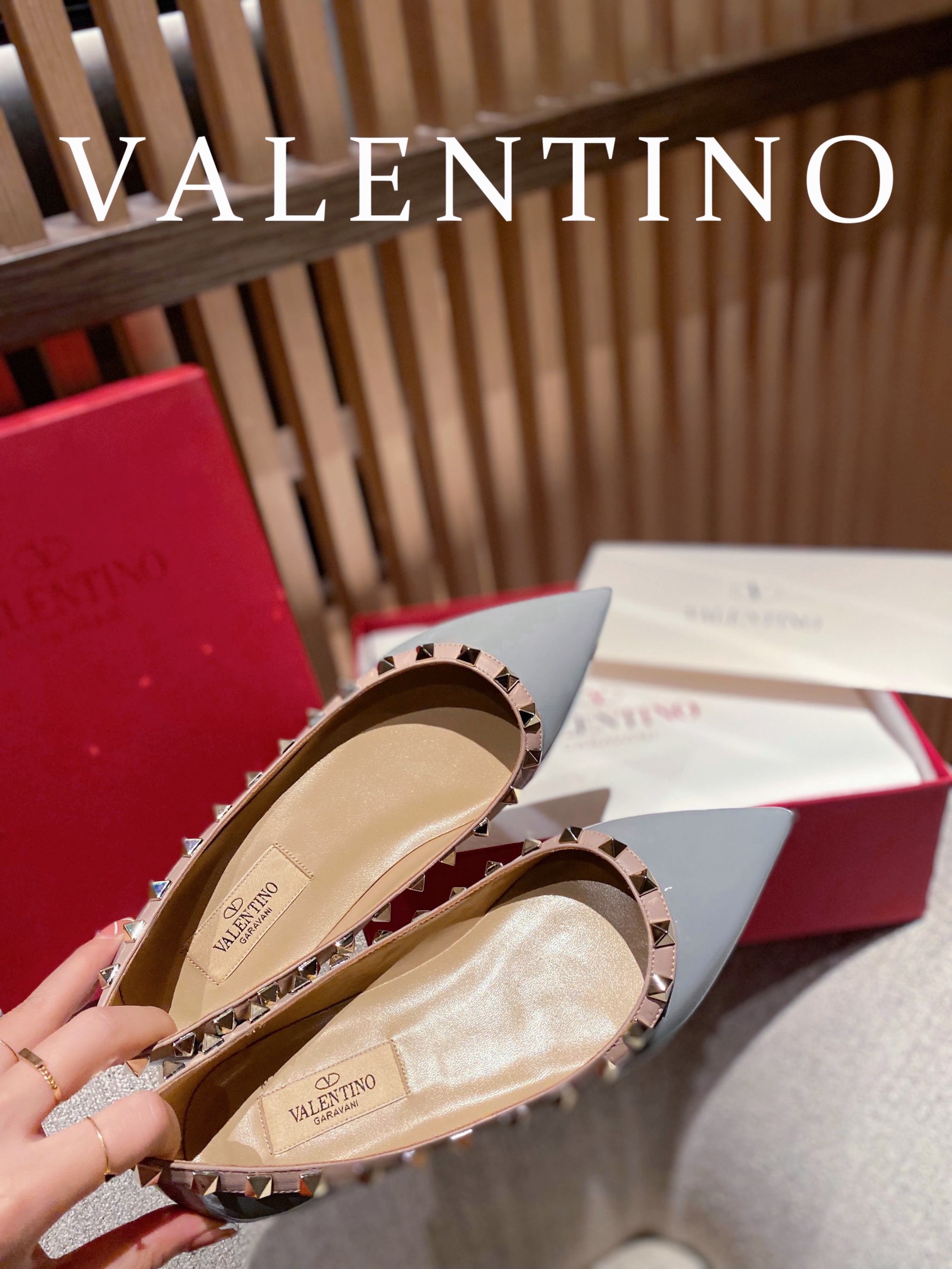 Valentino Flat shoes