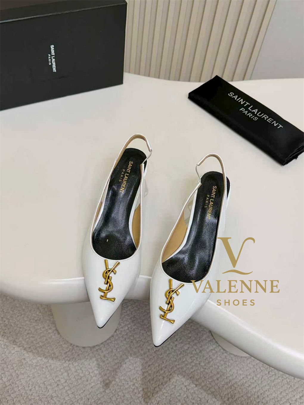 YSL Yves Saint Laurent Pointed-Toe Mid-heel Shoes