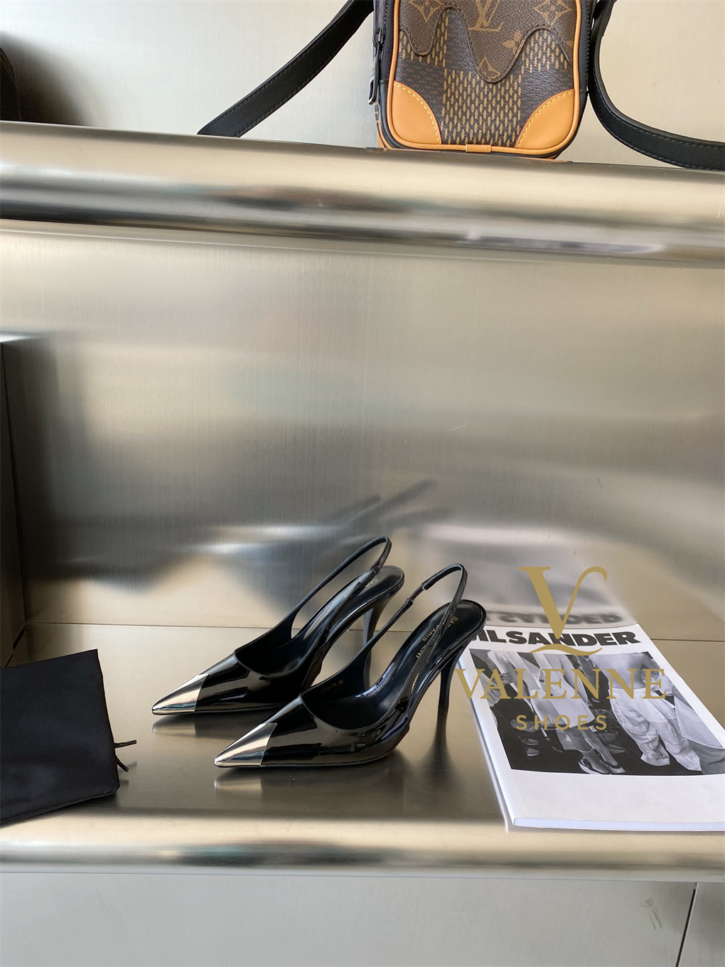 YSL Yves Saint Laurent Pointed-toe high heels