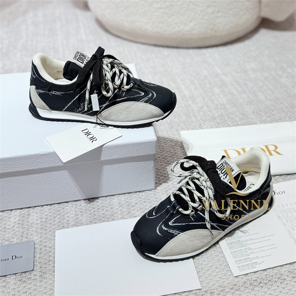 Dior Vibe Flat Casual Sneakers