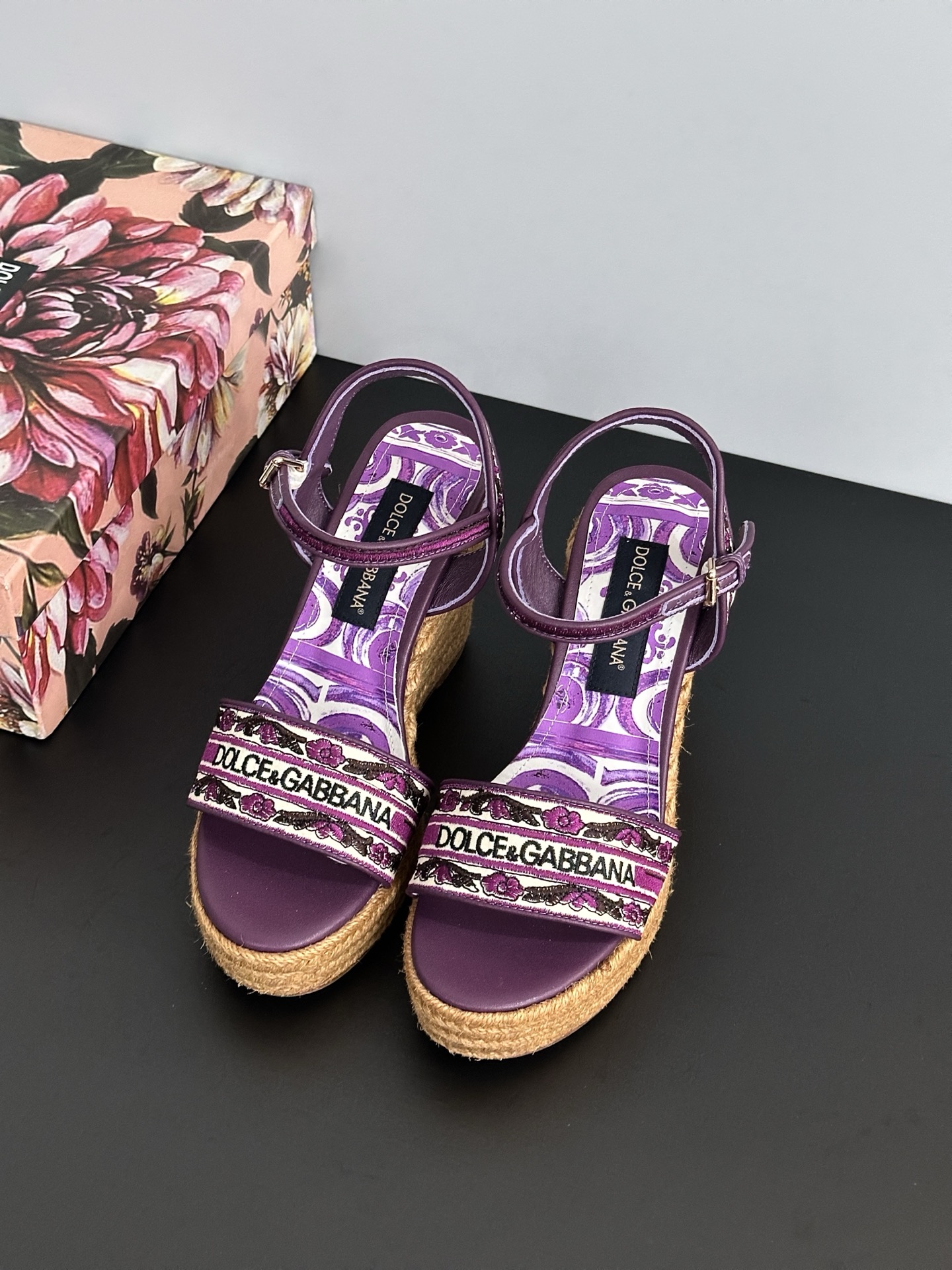 DG Dolce&Gabbana Mid-heel Shoes