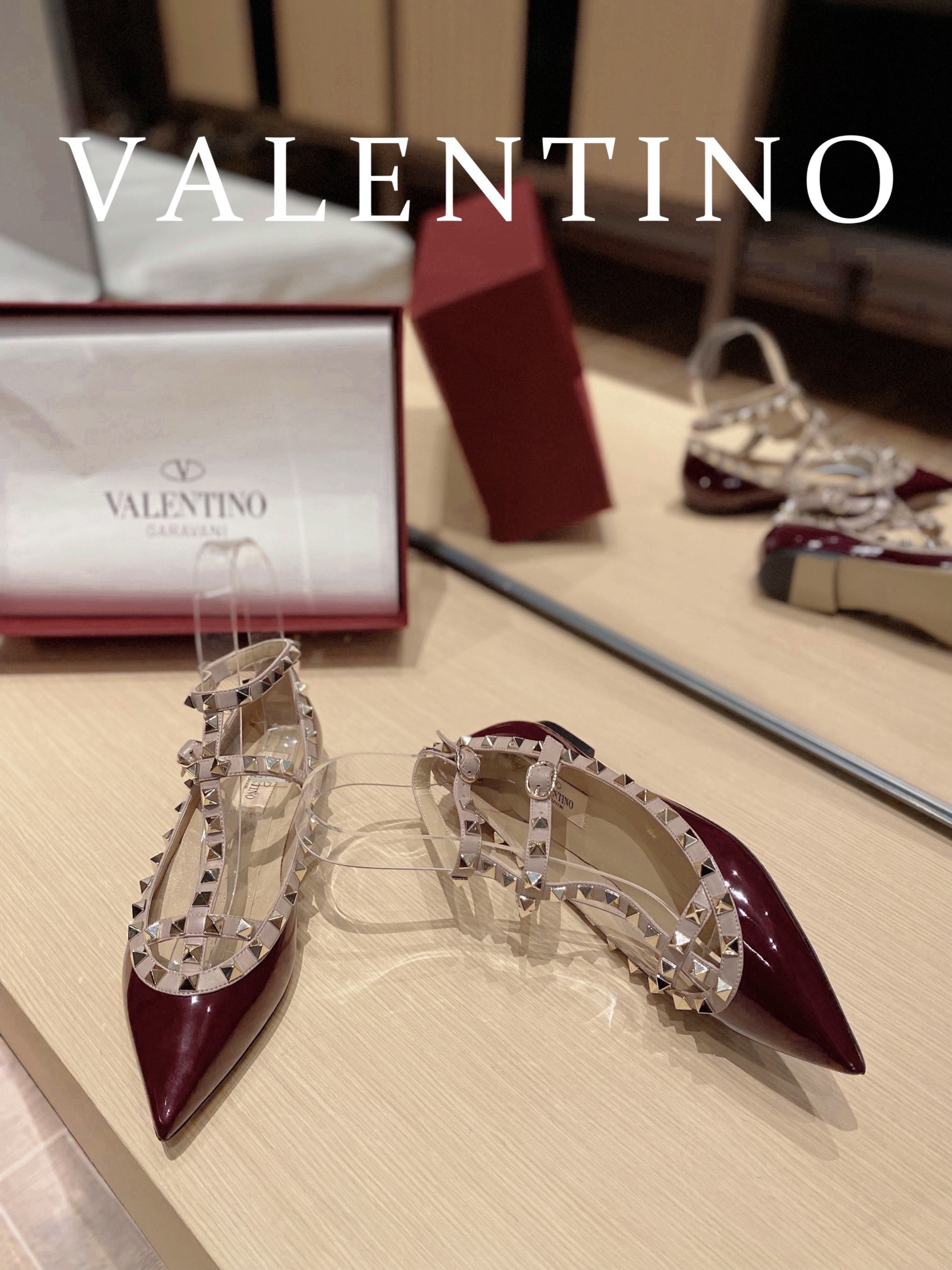 Valentino Flat shoes
