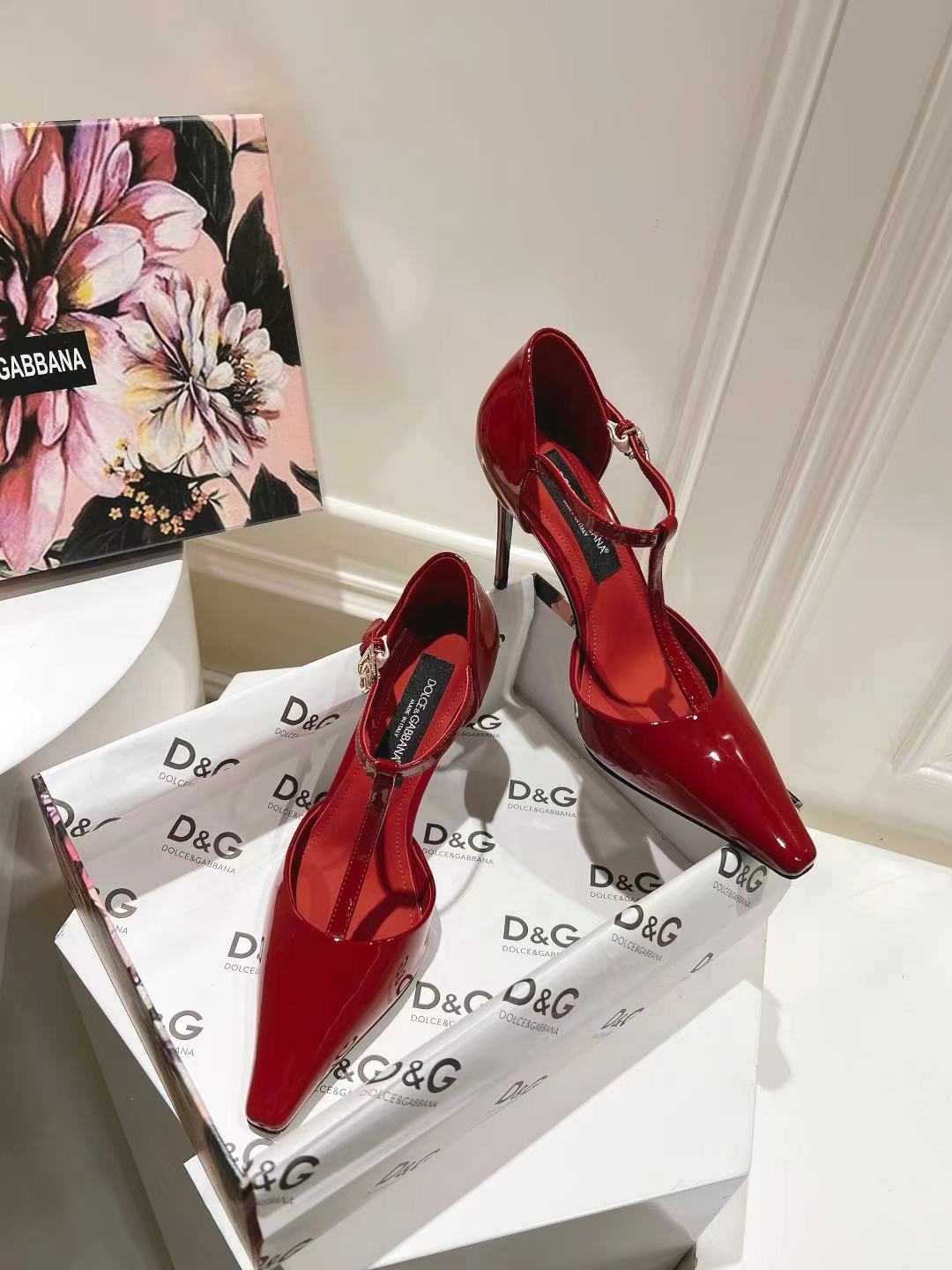 DG Dolce&Gabbana Mid-heel Shoes