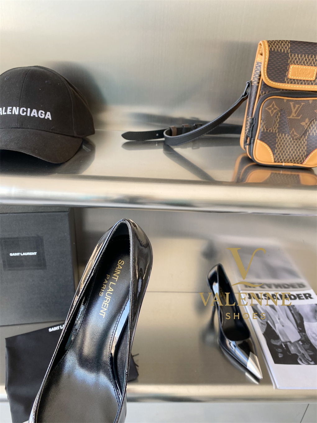 YSL Yves Saint Laurent Pointed-toe high heels