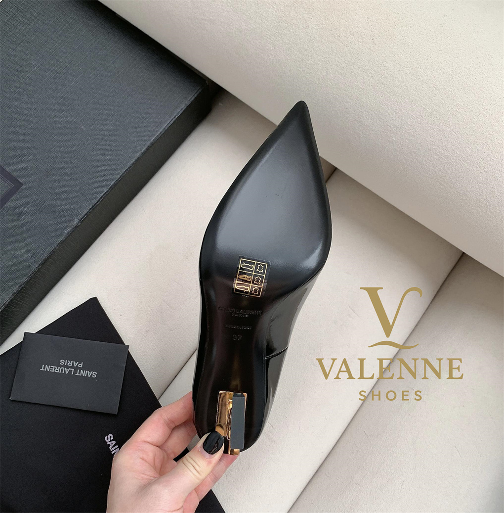 YSL Yves Saint Laurent Pointed-toe high heels