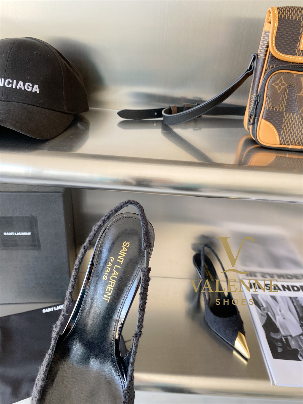 YSL Yves Saint Laurent Pointed-toe high heels